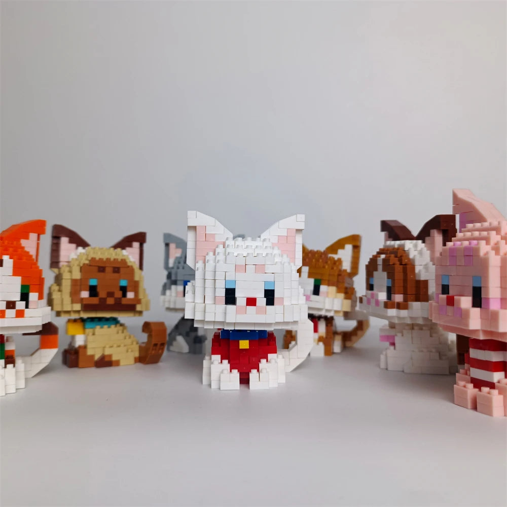 Knew Built 2 Different Styles Cute Cat Micro Mini Building Blocks Toys Set Cat Models Patterns Perfect Collectible for Pet Lover 2 Set Pink Cat Block